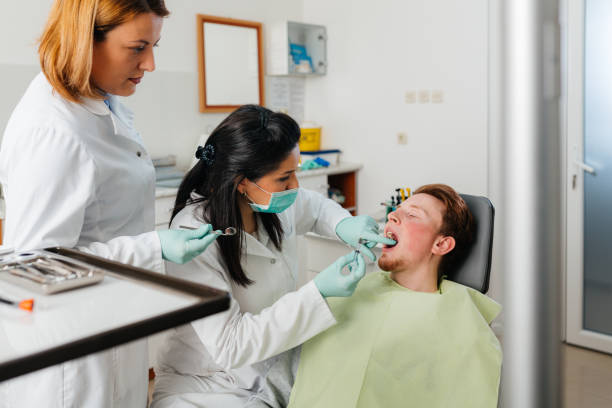 Best Emergency Gum Pain Relief  in Center, CO